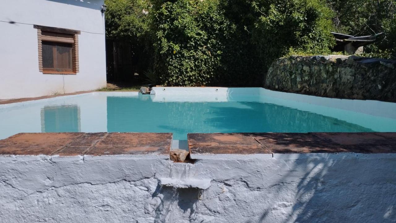 ليناريس دي لا سييرا Casa Rural El Riandero المظهر الخارجي الصورة