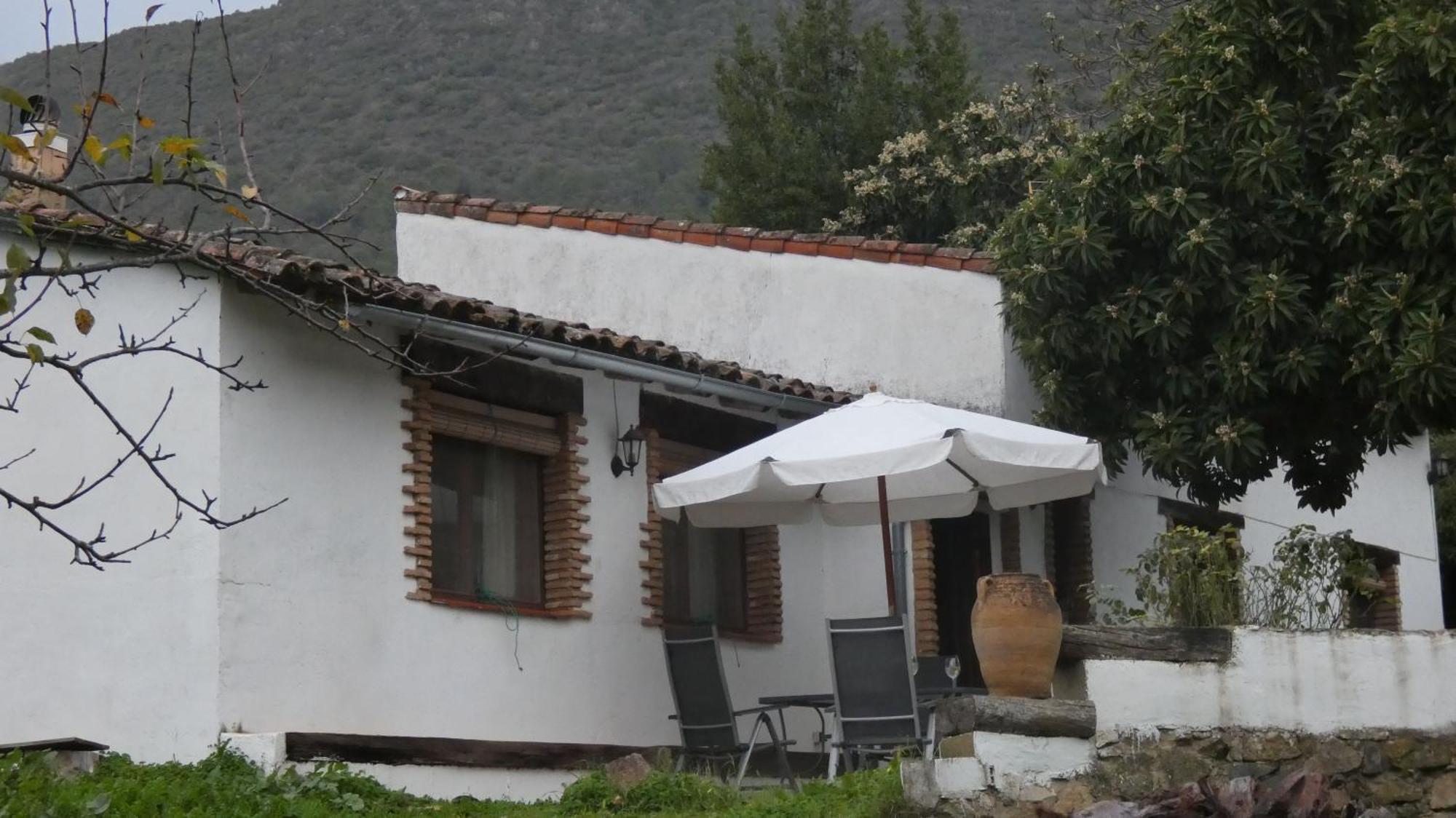 ليناريس دي لا سييرا Casa Rural El Riandero المظهر الخارجي الصورة